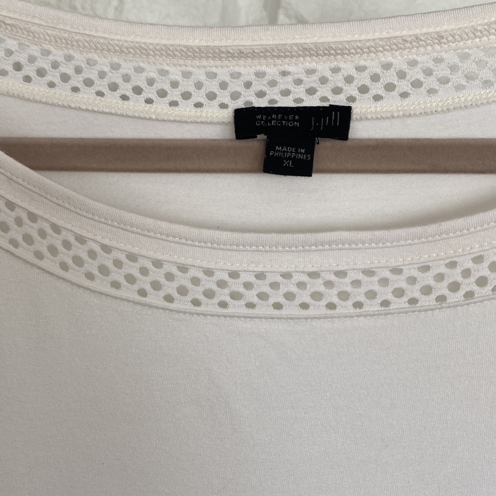 J Jill Creamy White top with lattice trim at neckline and hemline short sleeve - Picture 3 of 9